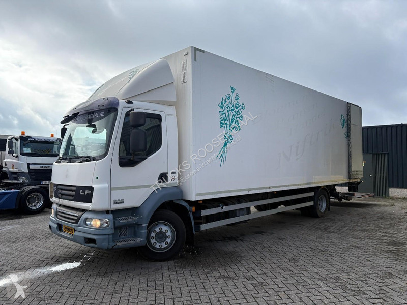 Kamion DAF 55250 + elevator + euro 5