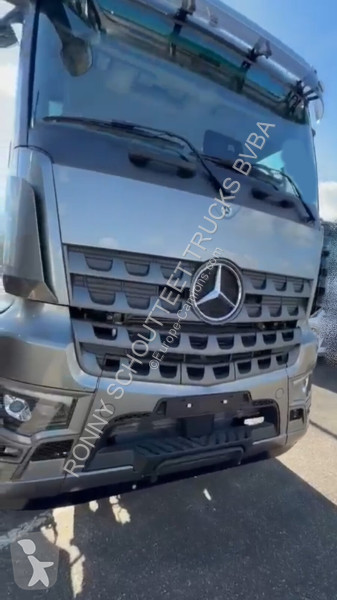 Kamion Mercedes Arocs 3253 K 8x4/4 Arocs 3253 K...