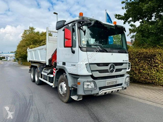 Kamion Mercedes 3336 /6x4/Kipper+Fassi...