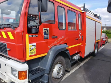 Vrachtwagen tankautospuit