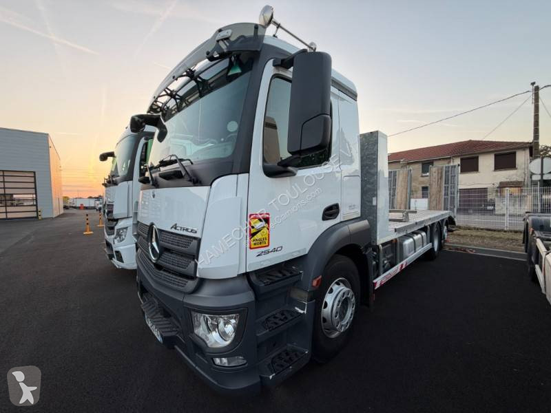 Kamion Mercedes 2540