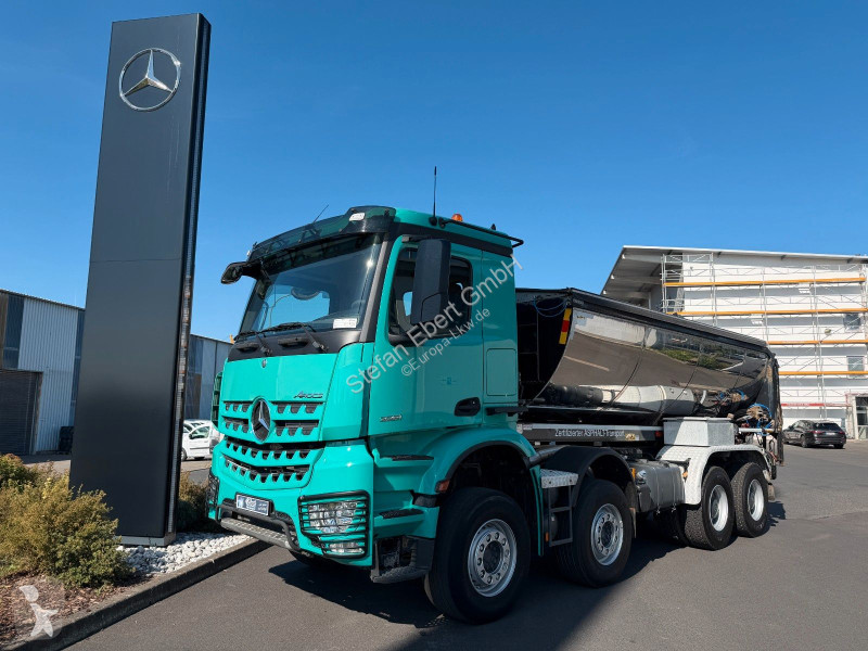 Kamion Mercedes 3251K 8x4 AMTEC Thermokipper...