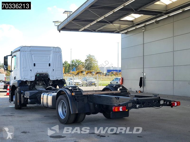 Teherautó Mercedes 1835 4X2 NEW chassis 5200mm...