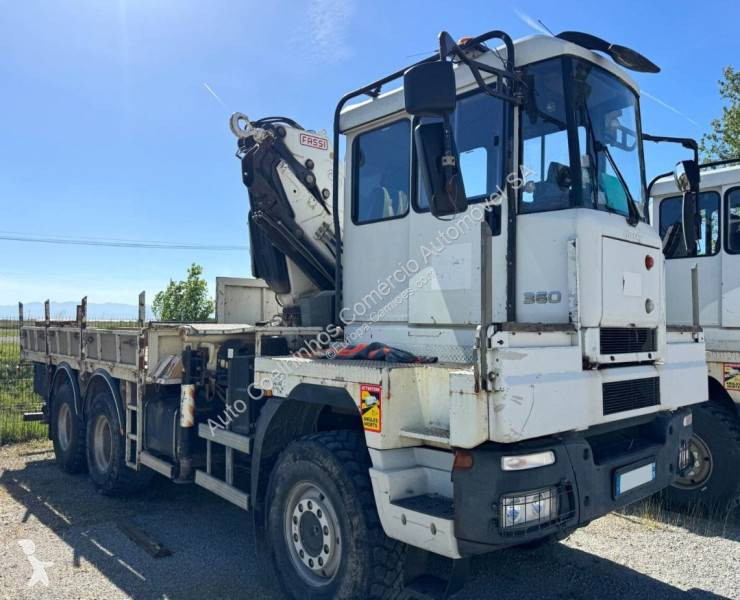 Camión Iveco 360
