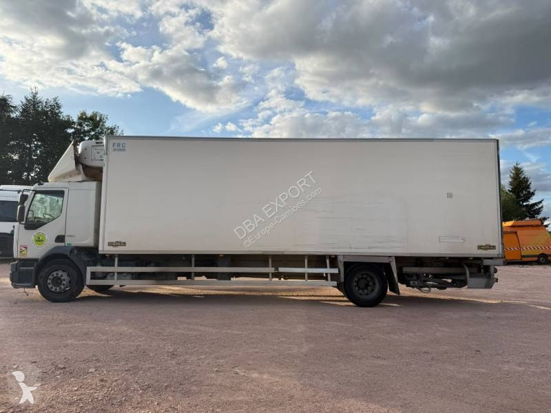 Camión Volvo 290