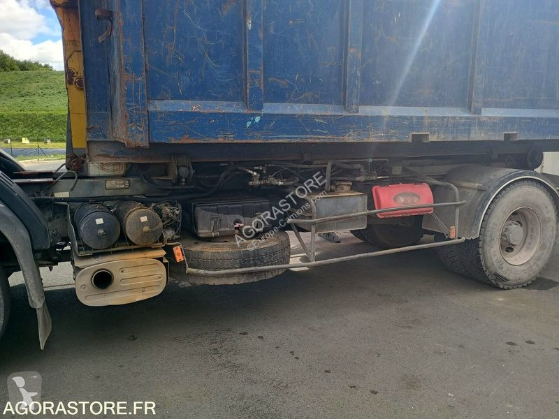 Camión Renault KERAX
