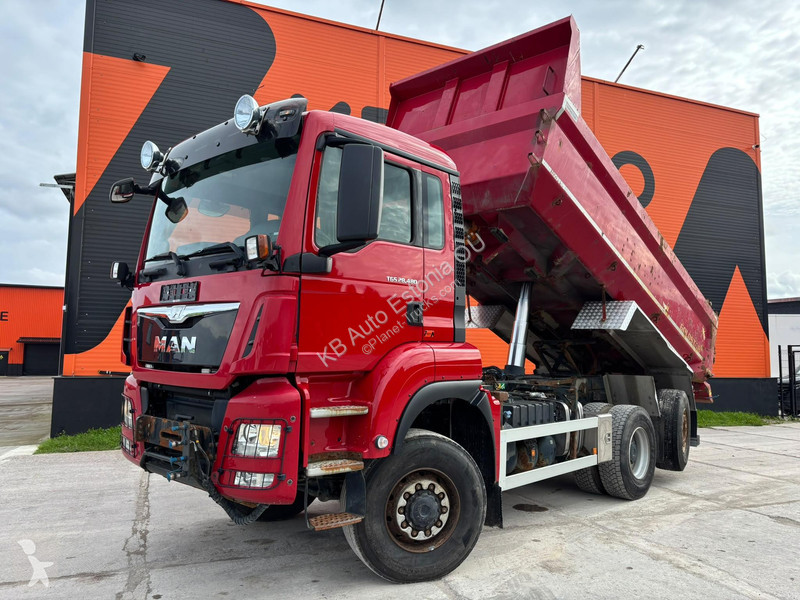 Teherautó MAN 28.480 6x4*4 BOX L=5076 mm