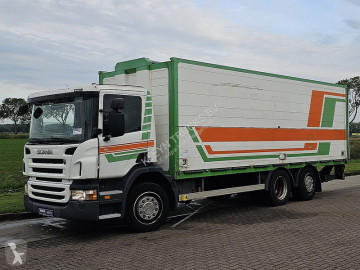Camión furgón Scania