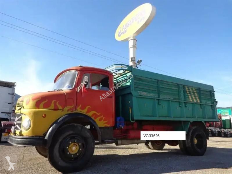 Camion Mercedes KIPPER (4X2)