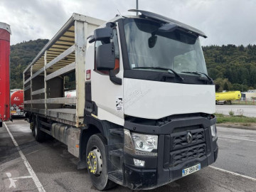 Renault szárnyasszállító teherautó