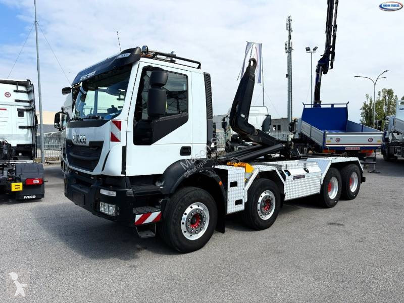 Camião Iveco 450
