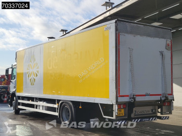 Camião furgão Mercedes