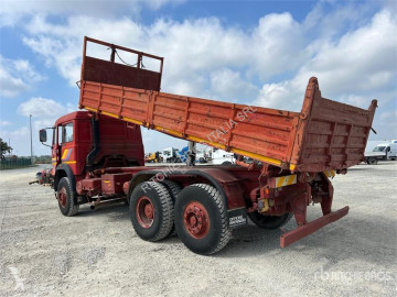 Camion benă Iveco