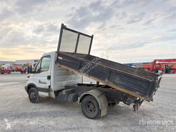 Camion benă Iveco
