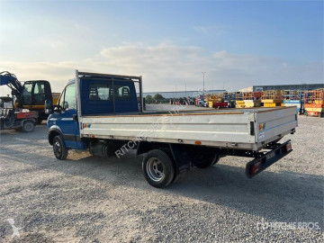 Camion platformă Iveco