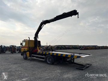 Camion vehicul de tractare DAF