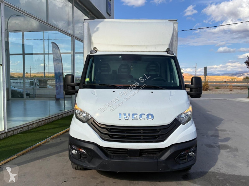 Грузовик Iveco  35S16 20m3