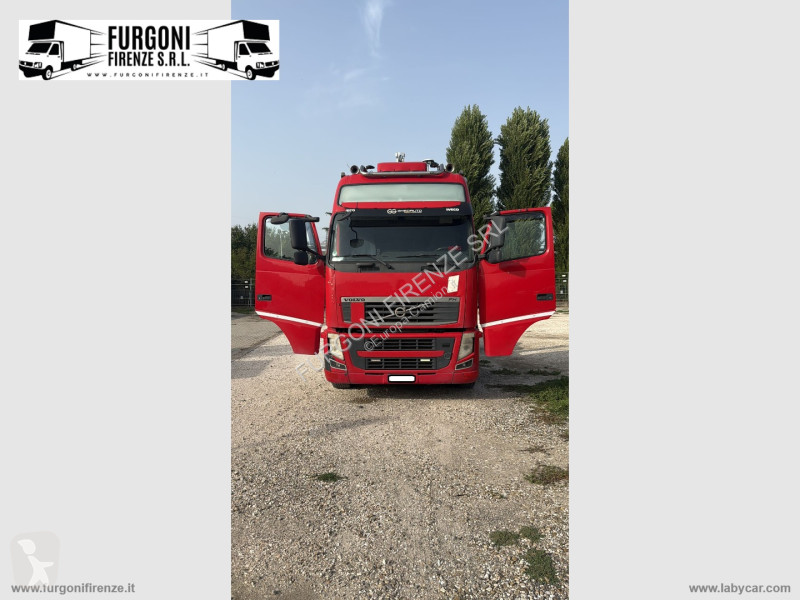 Грузовик Volvo TRUCK D7E320 Altri Modelli