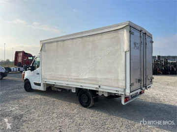 Camião cortinais deslizantes (lona) Nissan