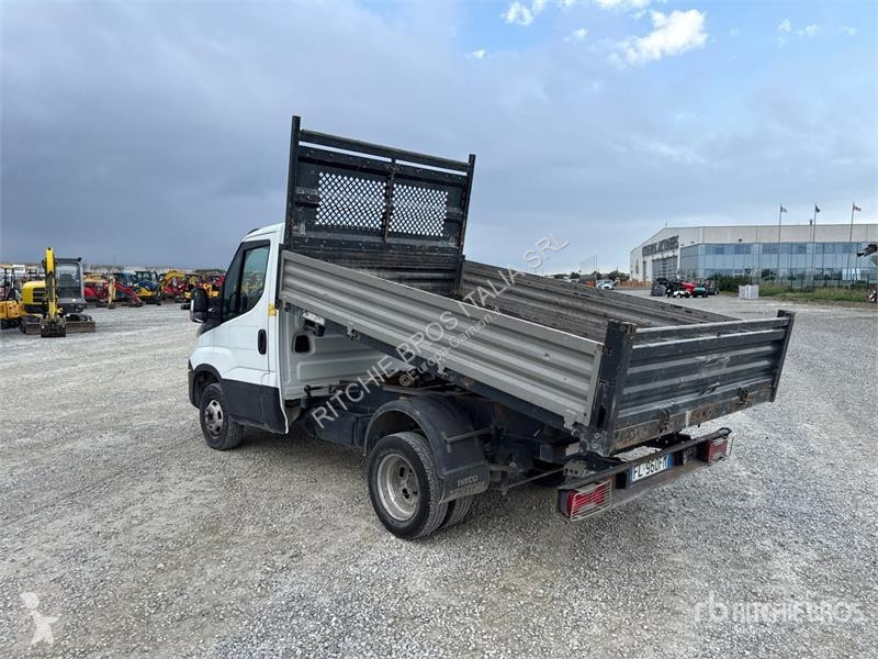 Lastbil Iveco 35-120 Dump Truck