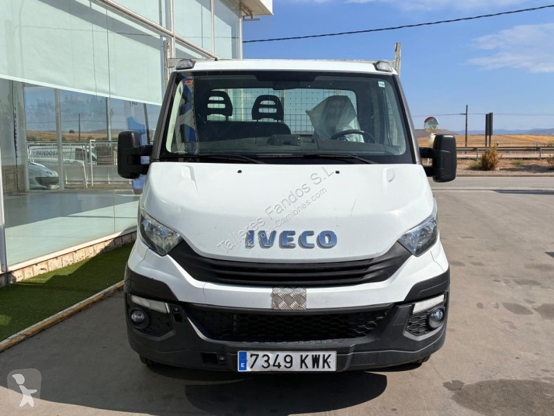 Camião Iveco  35C14