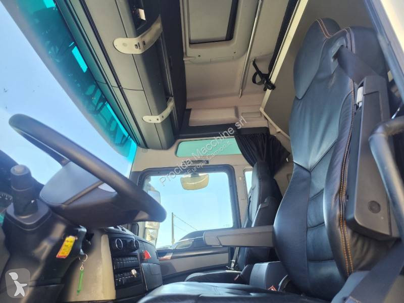 Camion MAN 26.560