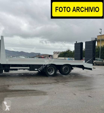 Camião porta máquinas DAF