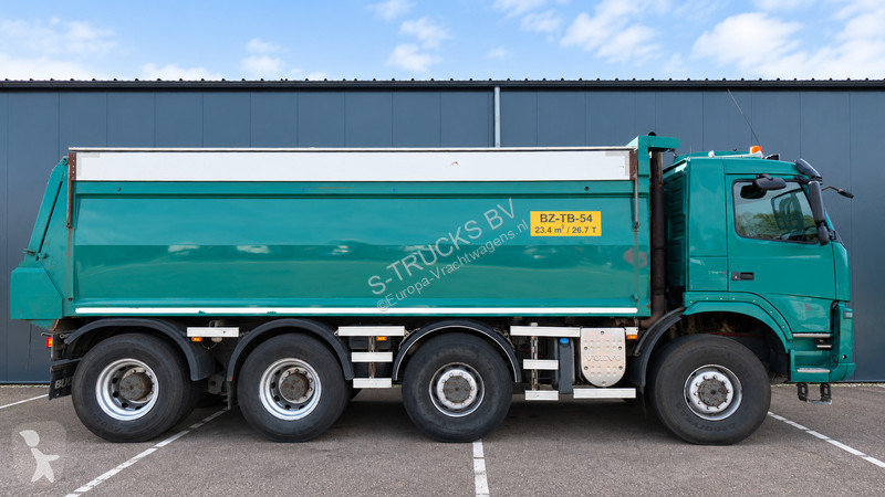 Camion Terberg FM 2000 8x8 tipper truck 661.000km