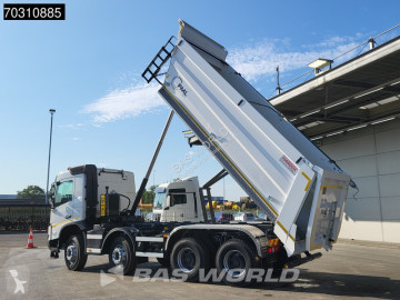 Camião basculante Volvo novo