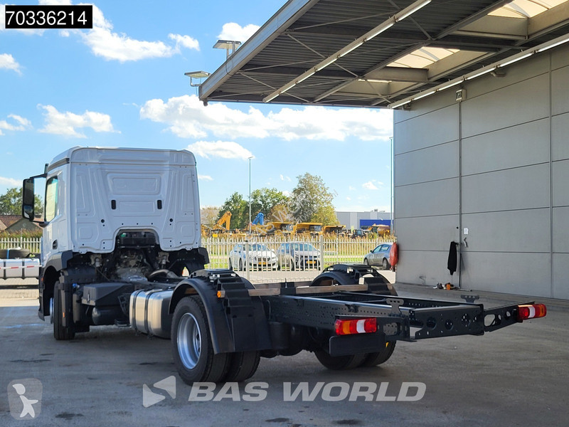Camion Mercedes 1835 4X2 NEW chassis 5200mm...