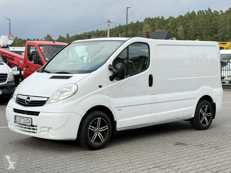 Camion Opel Vivaro