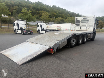 Camião porta máquinas Renault