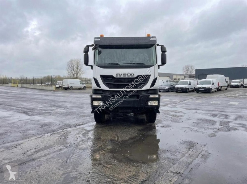 Camion Iveco AD410T42H