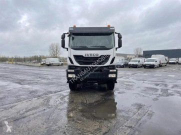 Camión chasis Iveco nuevo