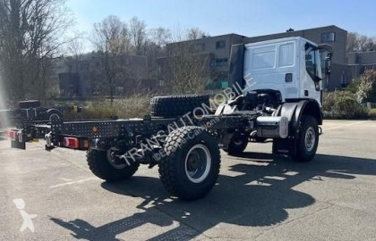 Camion sasiu Iveco nou