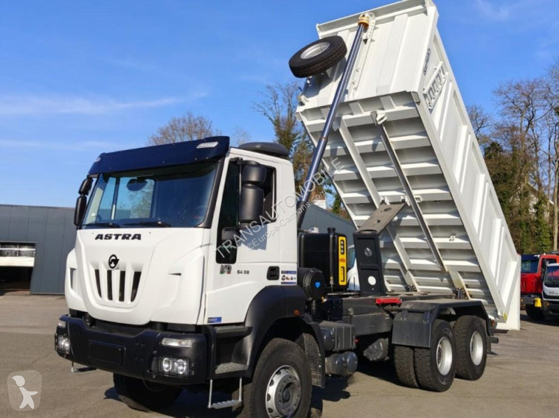 Camião Iveco 64.38 HD9