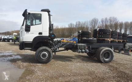 Camion sasiu Iveco nou