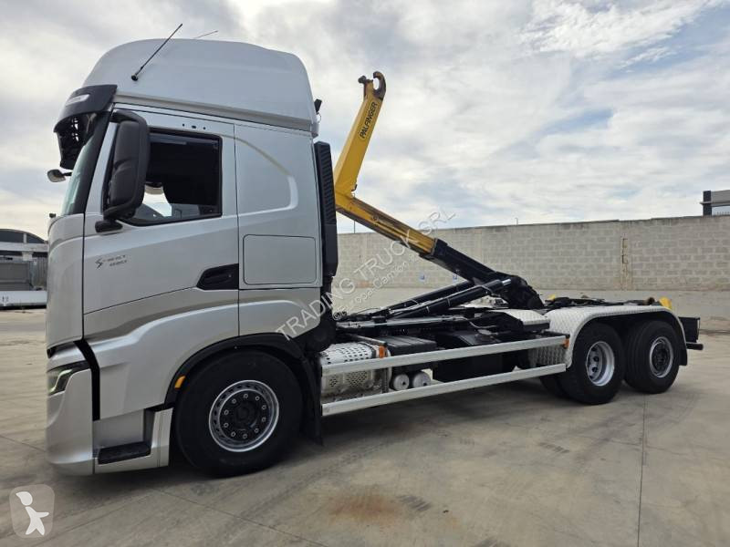 Camion Iveco 480