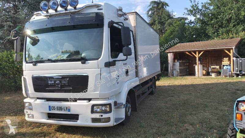 Camion MAN 8.180