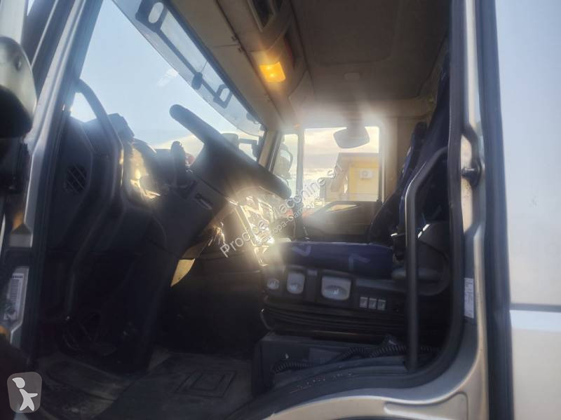 Camion Iveco 260 S 42