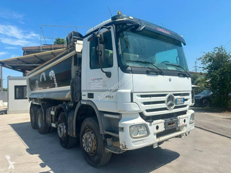 Camion Mercedes 4151