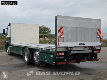 Ciężarówka platforma Volvo