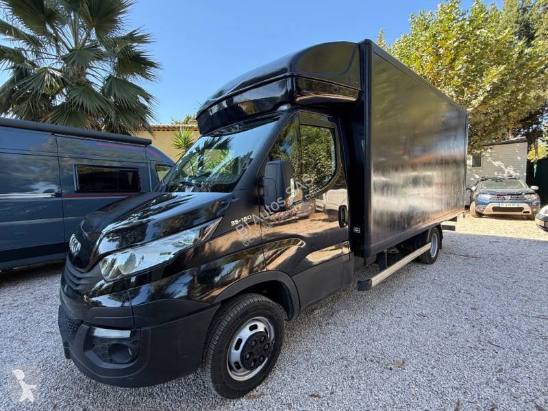 Užitkové vozidlo Iveco 35C18