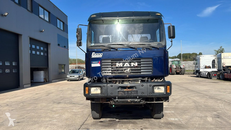 Camion MAN 35.464 (8X6 / LAMES / GRAND PONT /...