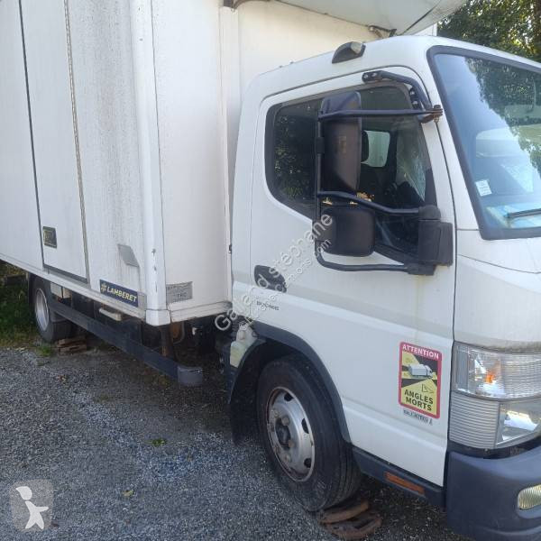 Camion Mitsubishi Fuso 9C18