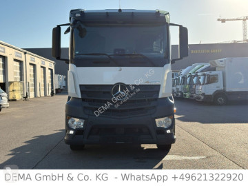 Ciężarówka podwozie Mercedes
