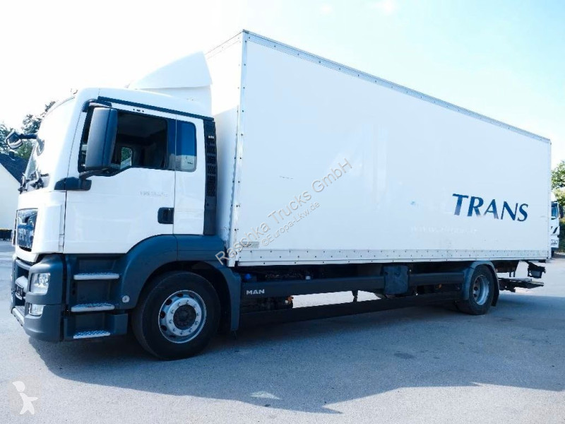 Camion MAN TGS  *Koffer*