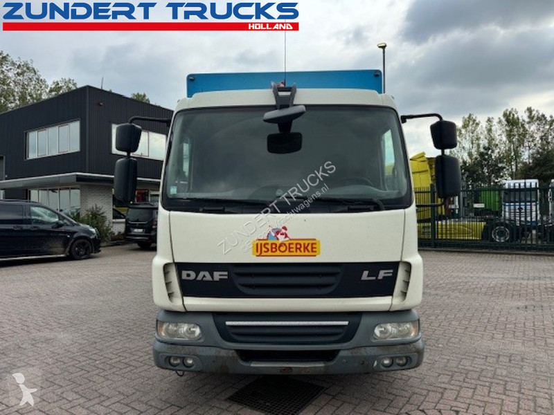 Camião DAF FA 180