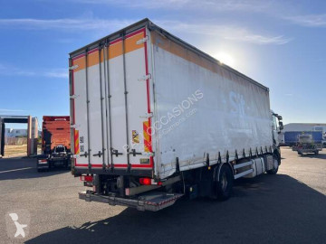 Ciężarówka firanka Renault