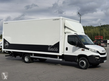 Camion fourgon Iveco